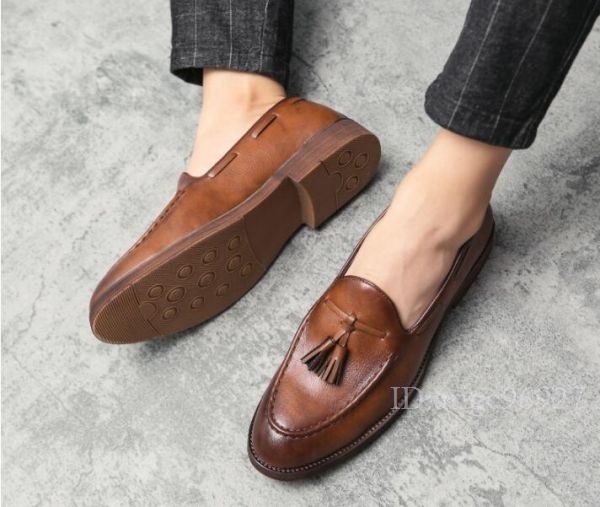 G486★ビジネスシューズ メンズ レザーシューズイギリス風 フォーマル ローファー スリッポン 紳士靴 大きいサイズ 24.5cm~28cm 選択 黒拍卖