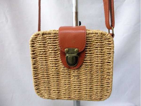 ボックス型 ペーパー編みショルダーバッグ◇内部 小花柄 斜め掛け W18.5cm 拍卖