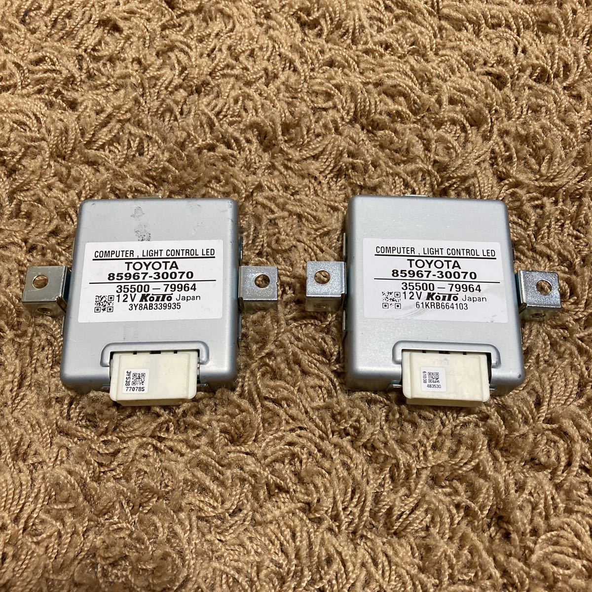 ★ トヨタ レクサス ダイハツ LED コンピューター 2ケ 30プリウス後期 200ハイエース HS RX SAI等★拍卖