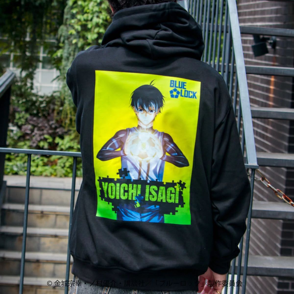 即決 新品 ブルーロック バックプリントパーカー L 潔世一 いさぎよいち 黒 メンズ レディース BLUE LOCK フレディ&グロスター スウェット拍卖