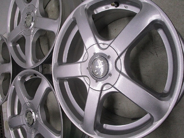 ヨコハマ■MiLLOUS LS■17インチ 5穴-100/114.3■ ハリアー RAV4 装着車種エクストレイル ハリアー RAV4 ヴァンガード拍卖