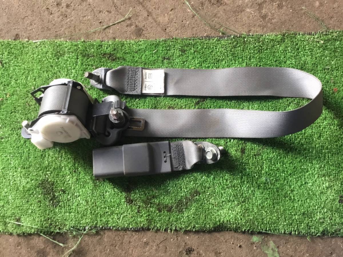 NPR75 H.20年 エルフ ワイド 助手席側 シートベルト&キャッチ C2 230210 即日発送可 ヤフオク イスズ 60s拍卖