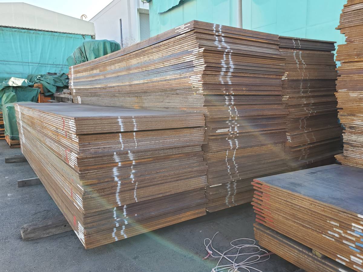 【千葉発】新品 敷鉄板 未使用 5×20×厚さ22㎜ 現場 敷き鉄板 寸法 1,524×6,096×厚さ22㎜ 重量1,604㎏ 鉄板 ヤード 解体 土木 敷板 土場拍卖