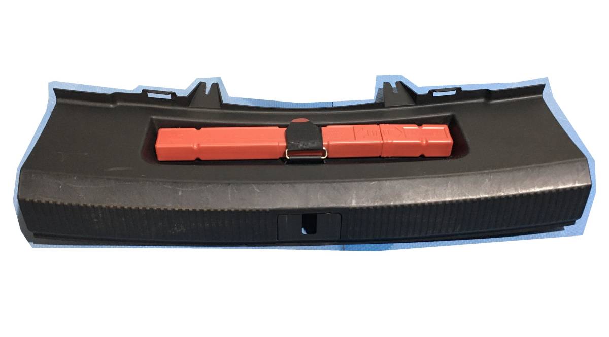 AU2 / アウディ / AUDI / A3 / (8P) / リア / スカッフプレート / Rear / scuff plate拍卖