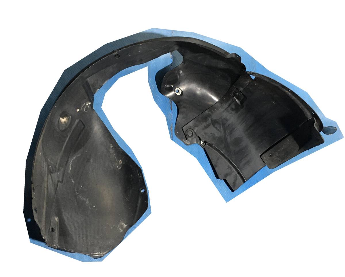 AU2 / アウディ / AUDI / A3 / (8P) / 右 / フロント / フェンダーライナー / Fender liner拍卖