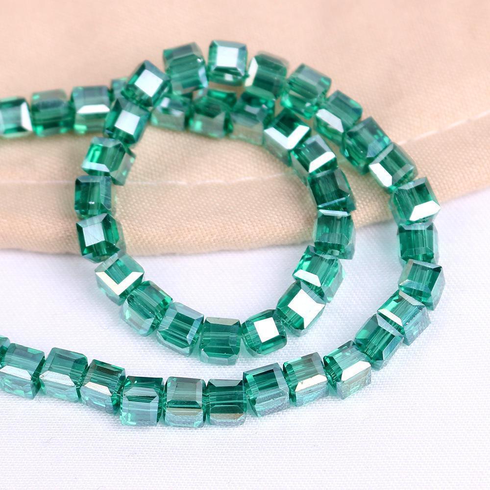 送料無料8mm キューブ型ビーズ 四角 スクエア クリスタルガラスビーズ 素材拍卖