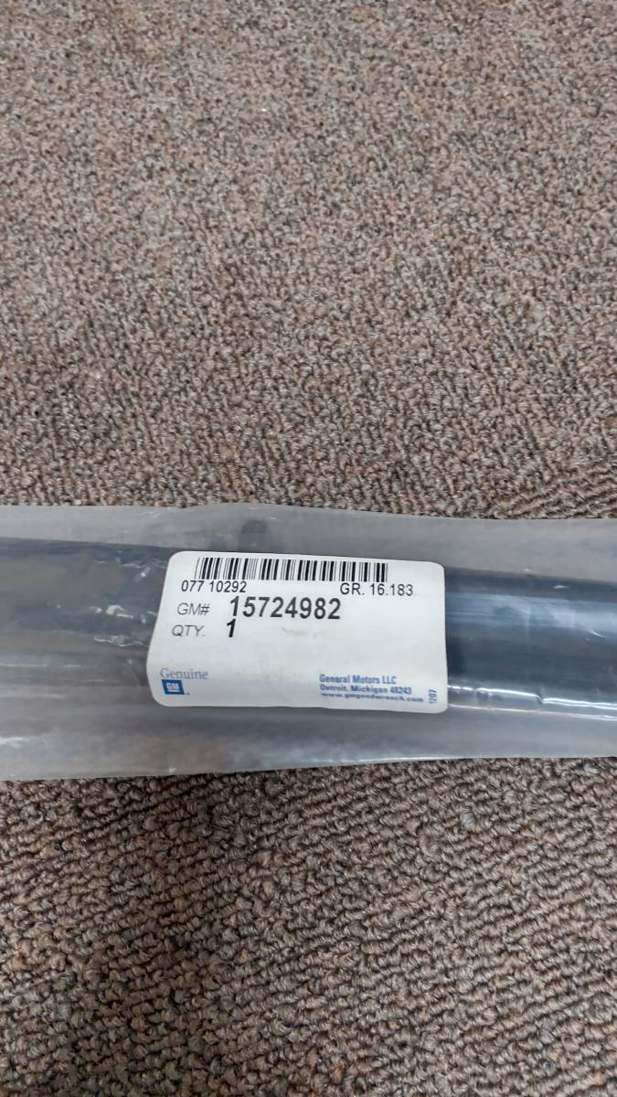 #19 ガラスウェザーストリップ WEATHERSTRIP 15724982 GM 15724982 2個セット拍卖