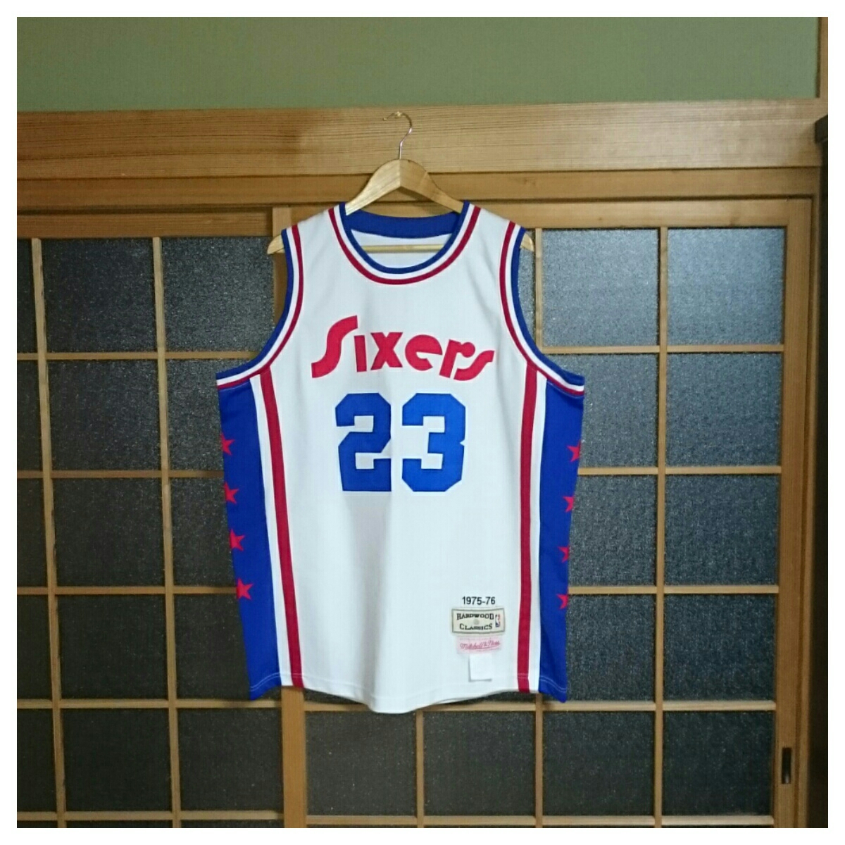 良品 コービー・ブライアントの父親 NBA 76ers セブンティシクサーズ #23 ジョー・ブライアント ユニフォーム ゲームシャツ 白拍卖
