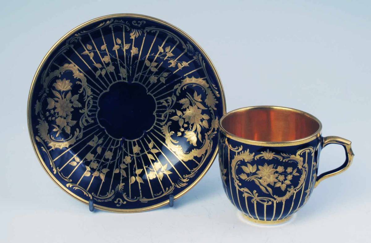 KPM 豪華金彩・Old カップ&ソーサー = Dk/Blue (1級品) 貴重品拍卖