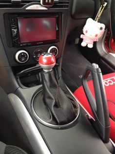 送料込 汎用カーボン調シフトブーツ ブラック カスタム シフトレバー シフトノブ MT ゲート式 AT ハンドル ステアリング 部品 カバー 社外拍卖