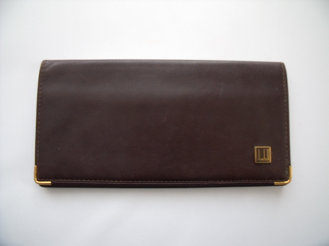 $ 美品 $◆ dunhill ◆ ダンヒル ◆ 本革 カーフ素材 ・ 2つ折 長財布 札入れ ◆ ロゴプレート付き ◆ ダークブラウン系 ◆ 送料無料!!拍卖