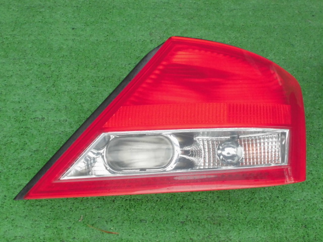 セドリック後期 MY34/HY34 右テールランプ拍卖