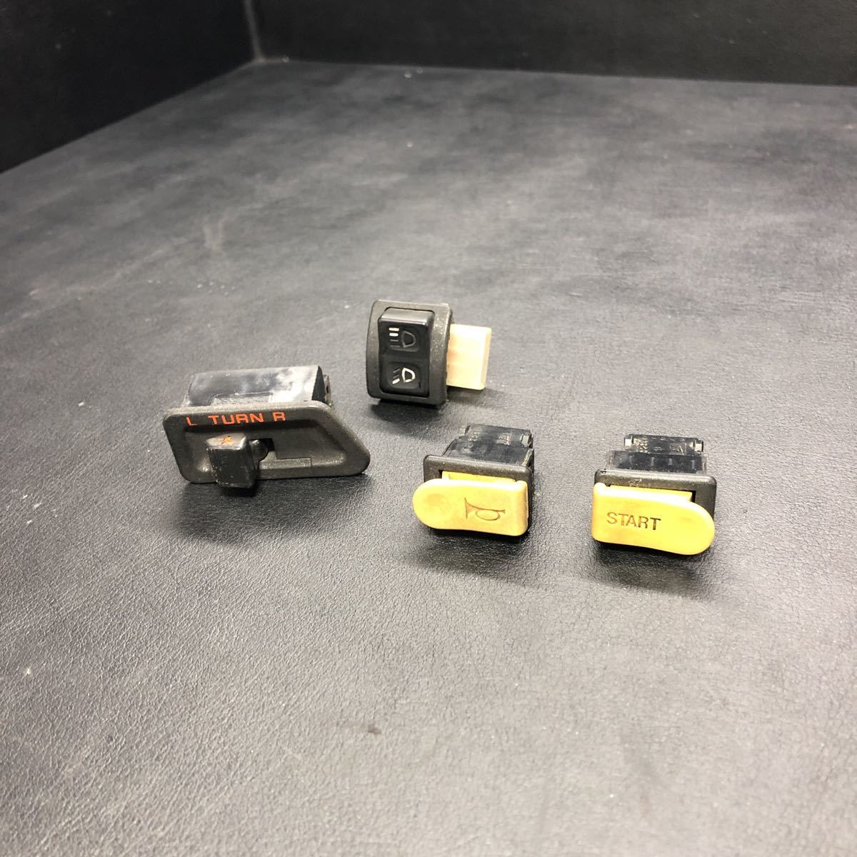 A06 AF27 AF28 スーパーDIO 純正 スイッチ セット ハンドル メーター セル ウィンカー ライト ホーンDIO スーパーディオ HONDA ZX SR AF18拍卖