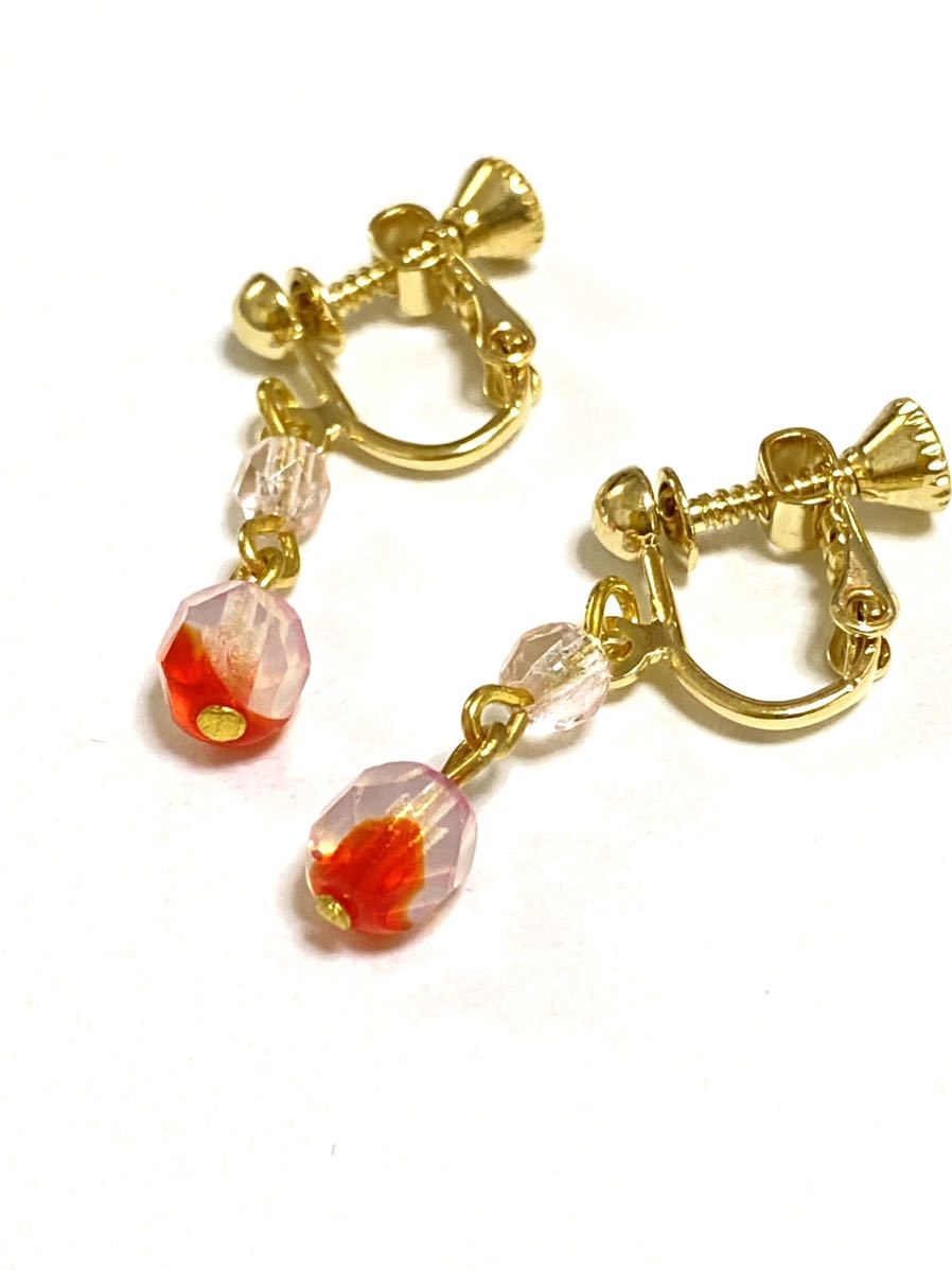 ハンドメイド★チェコビーズのイヤリング(598)拍卖