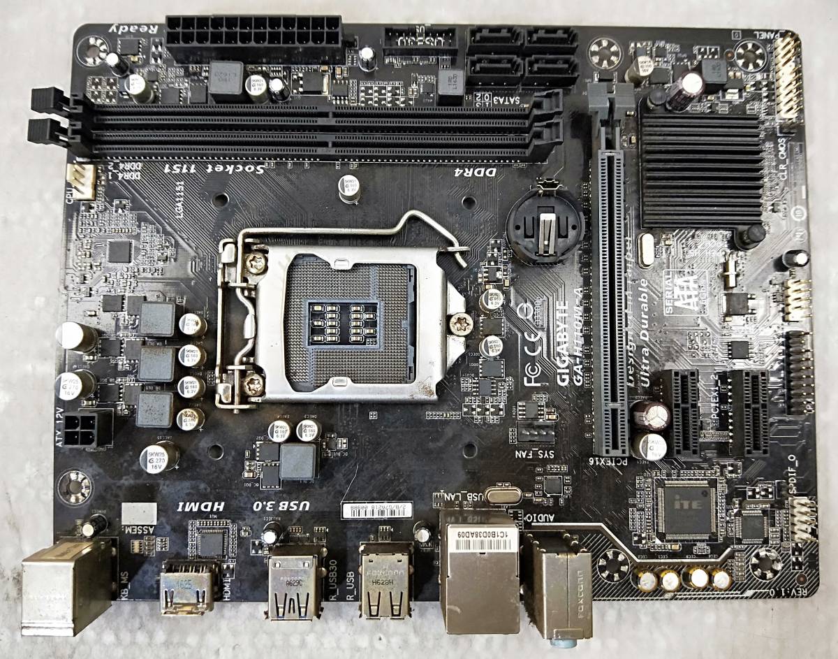 【中古パーツ】BIOS確認のみ、GIGABYTE GA-H110M-A マザーボード IOパネル付 LGA1151 ■MB2290拍卖