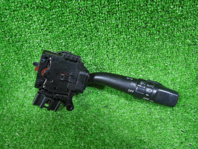 トヨタ アルファード ANH15W ウィンカー ライトスイッチ 中古 C30CS334A 32240 30SUD63 16ピン A0874拍卖