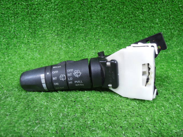 日産 セレナ TNC24 ワイパースイッチ コンビネーションスイッチ 中古 4221A 11ピン A0909拍卖