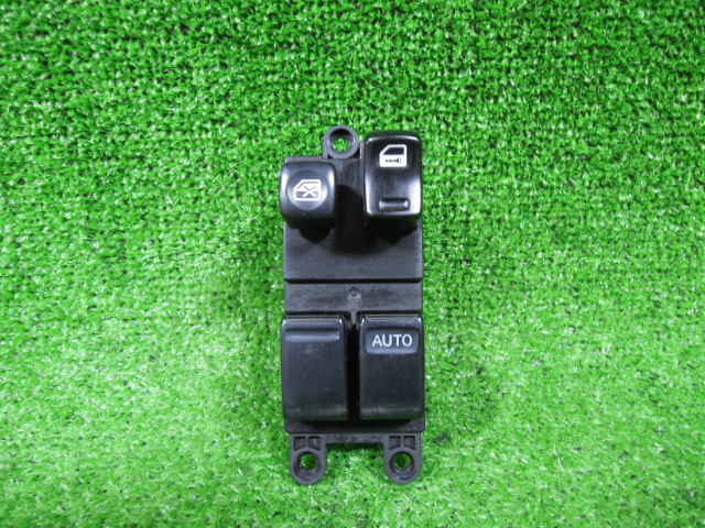 日産 マーチ K11 パワーウィンドウスイッチ 中古 25401 72B10 8ピン A0917拍卖