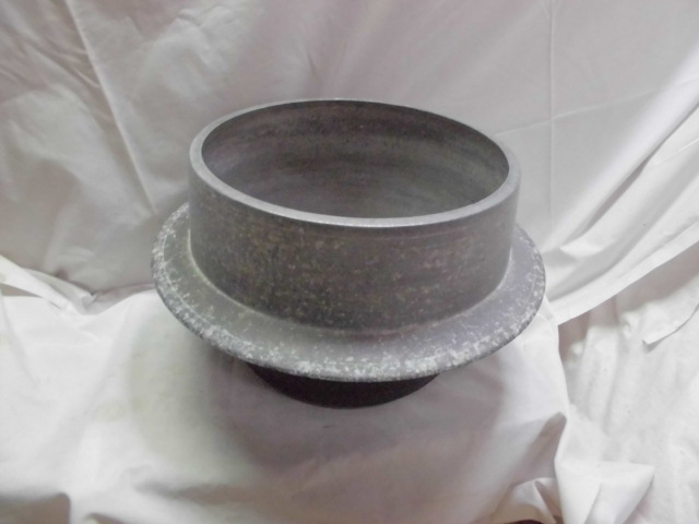 大きな羽釜 肉厚 重量感あります 羽径38センチ 口径30センチ拍卖