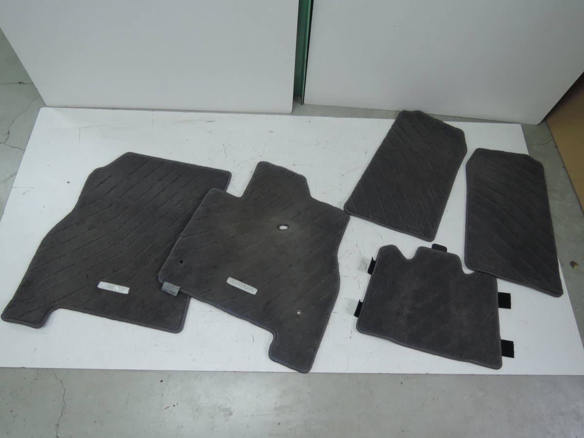 ・ ZE0 リーフ G 純正 フロアマット/カーペット 1台分 5枚セットN-6683拍卖