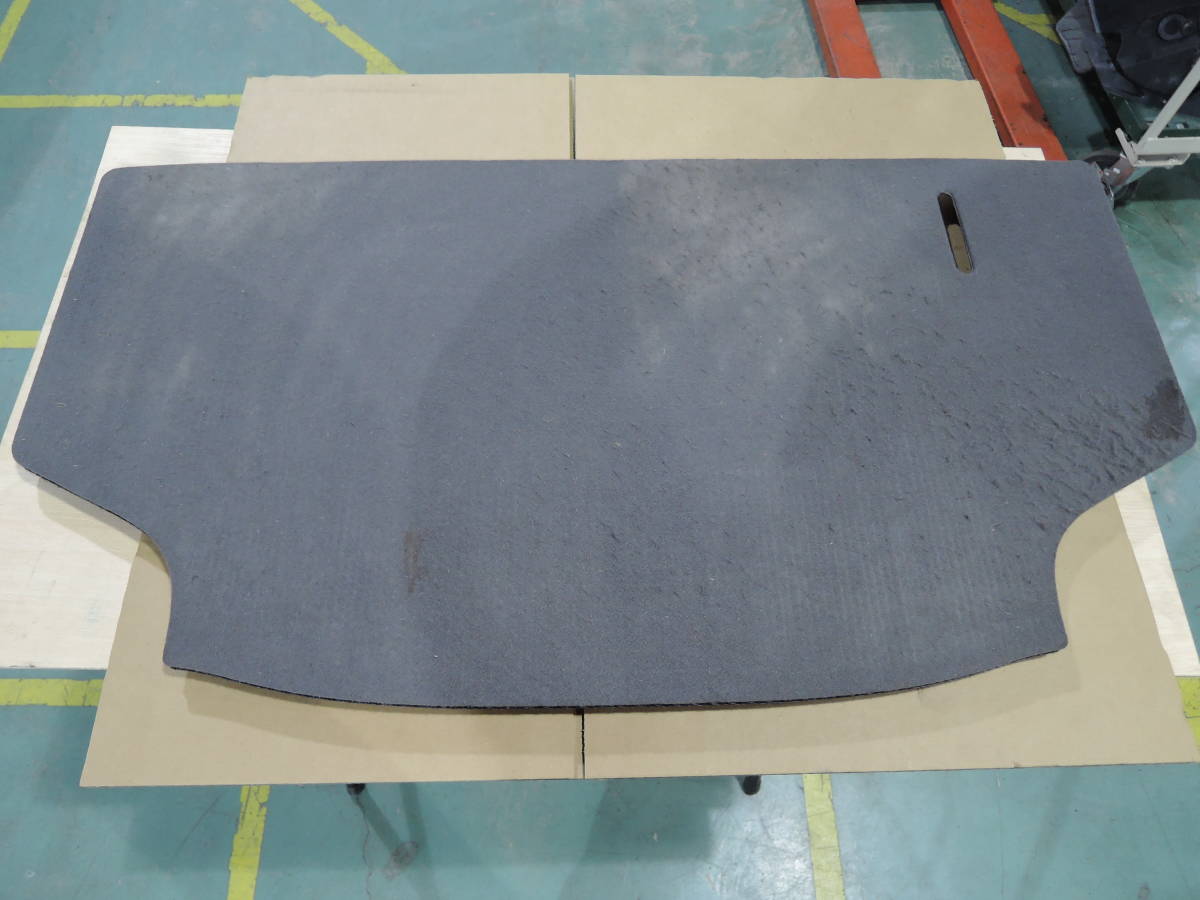 即決/即納 ZAA-ZE0 リーフ G 純正 ラゲッジボート 84908 3NA0A トランク マット N-6683拍卖