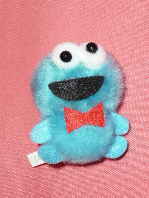 激レア!カワイイ♪ 2007年 セサミストリート キャラクター ふわふわマスコット2 (非売品)③クッキーモンスター拍卖