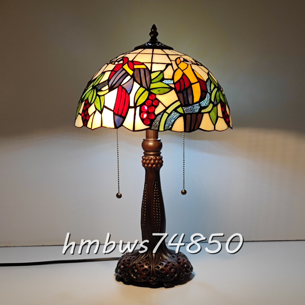 美品◆芸術品ステンドランプ ステンドグラス 照明 花柄 レトロな雰囲気 ティファニー技法 テーブルスタンド 別荘 室内装飾拍卖