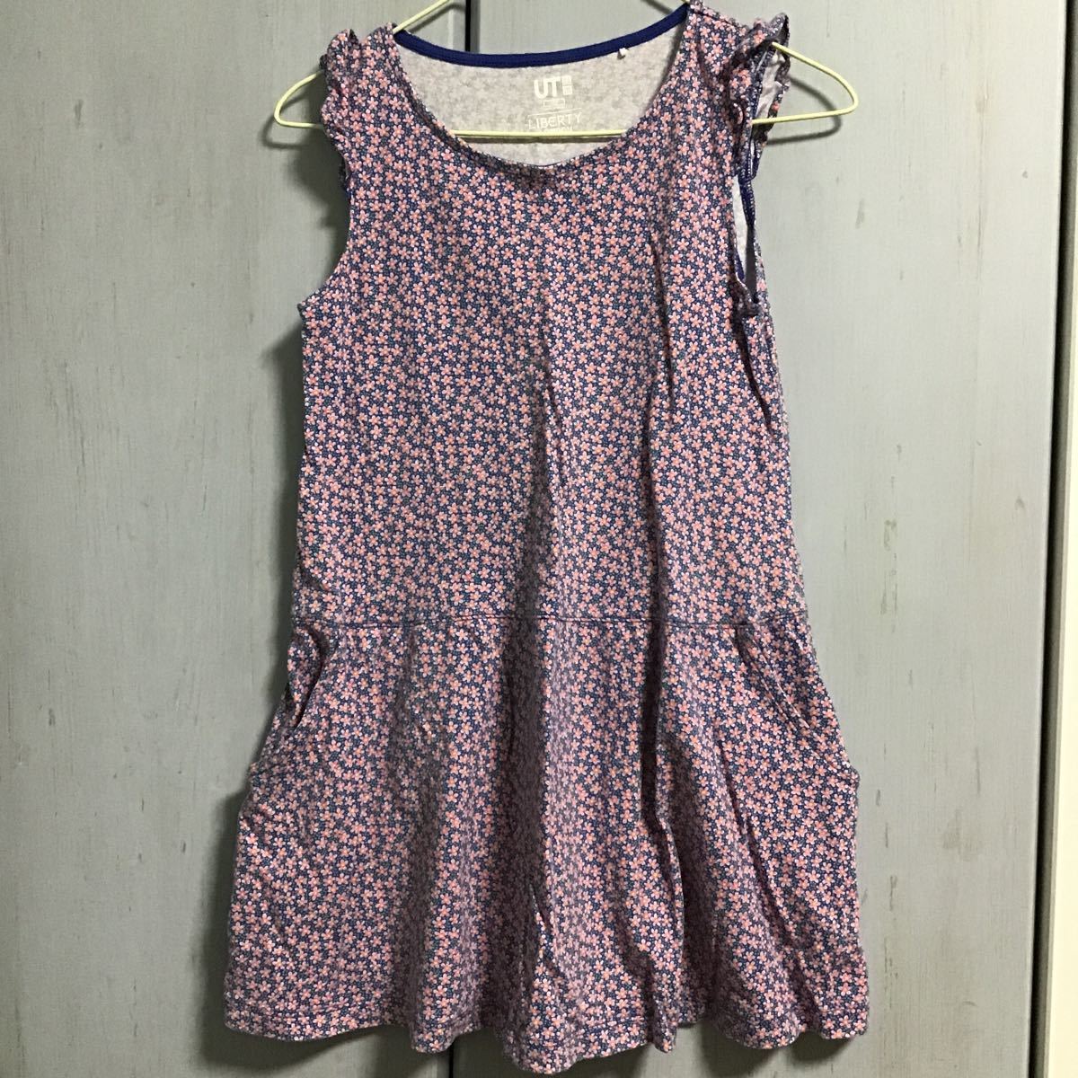 used 子供服「 ユニクロ リバティ ワンピース 120cm 青色 花柄 」 / UNIQLO / 綿100% / チュニック / LIBERTY LONDON / 夏 おうち時間拍卖