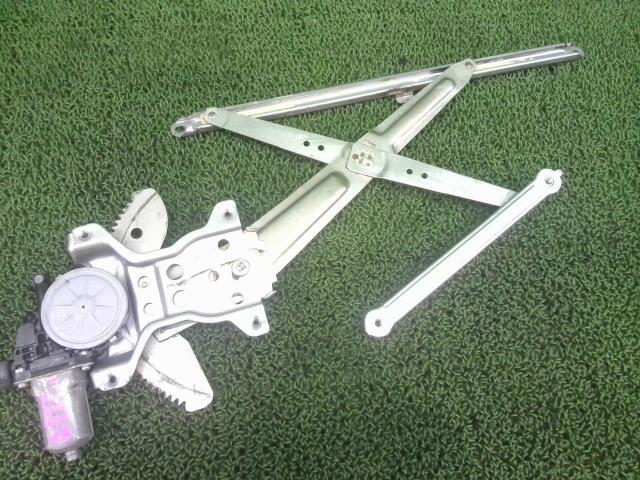 スプラッシュ DBA-XB32S 左前 フロント ドアレギュレータ・モーター スプラッシュ K12B ZCG H20年 83402-79J10拍卖