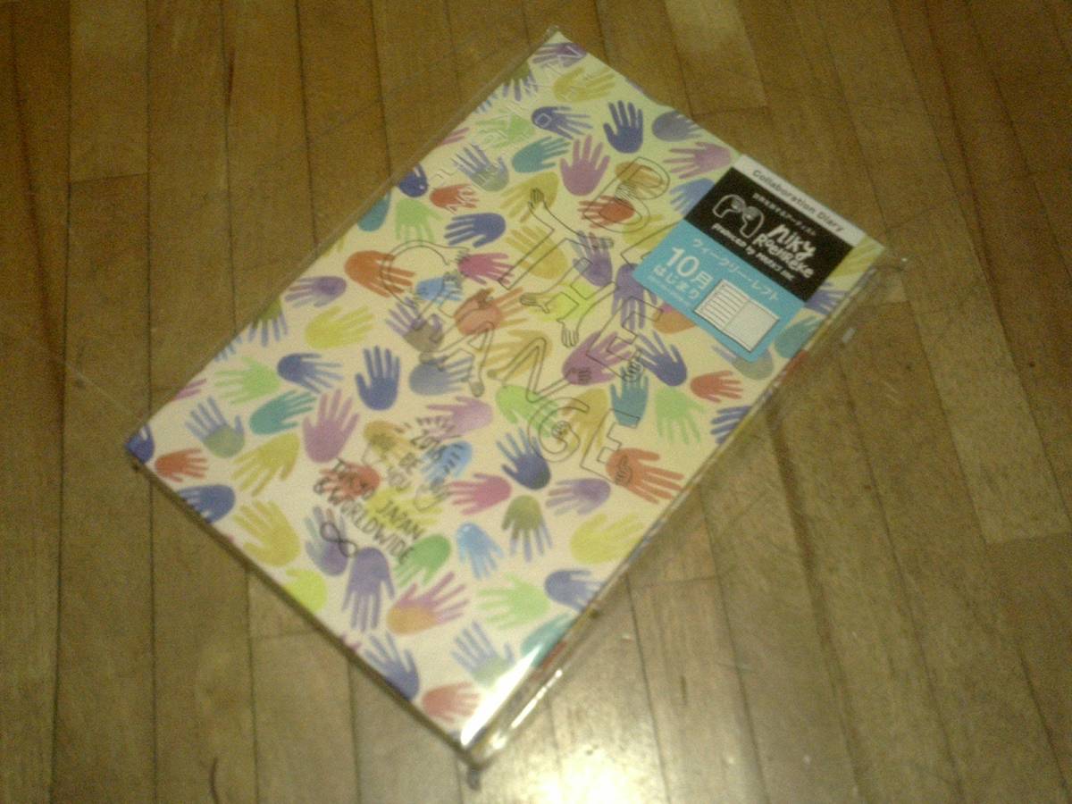 § マークス 2018 ★手帳 ウィークリー・レフト B6変型 CH ニキ・ローレケ A拍卖