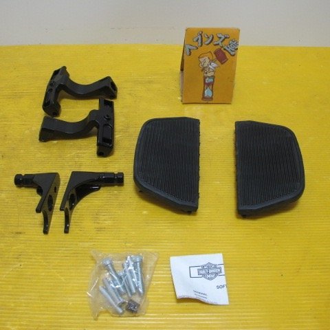 B21079J 【新品】純正TC.ソフテイル.パッセンジャーフットボード&マウントKIT#50602-00A 00-17年FXST.FLST.ハーレー. HARLEY拍卖
