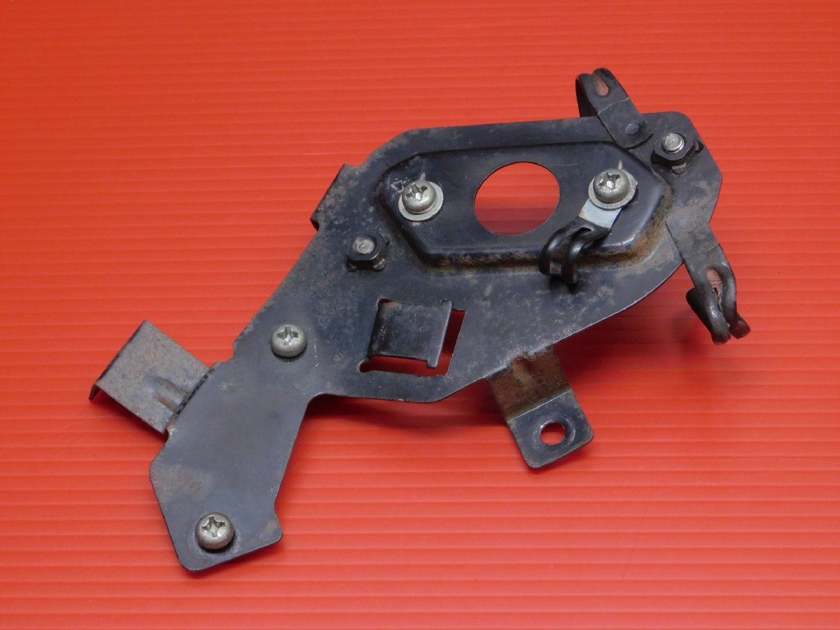 【評価A】送料0円◆ GSX400FW GK71A 当時物 実動 純正 リレー 金具 ブラケット ステー GSX250FW拍卖