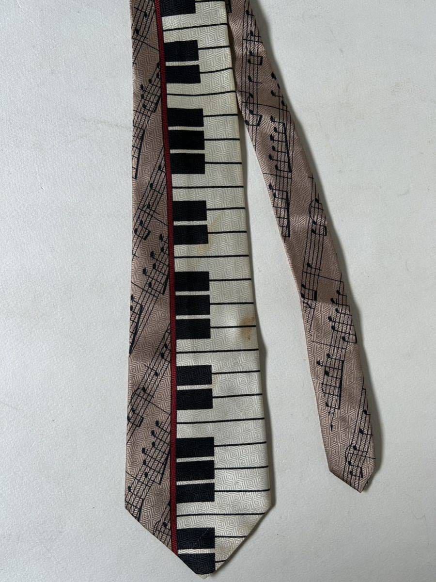 ビンテージ ネクタイ ピアノ柄 検ロックンロール 、ロカビリー、ヴィンテージネクタイ、80's 90's ピアノ柄、鍵盤柄、音符柄ネクタイ、拍卖