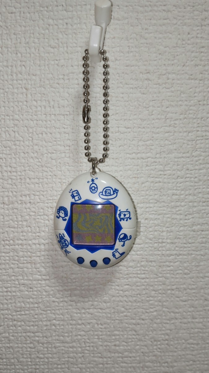 初期たまごっち、 白×青、レア1996レトロ未使用 BANDAI拍卖