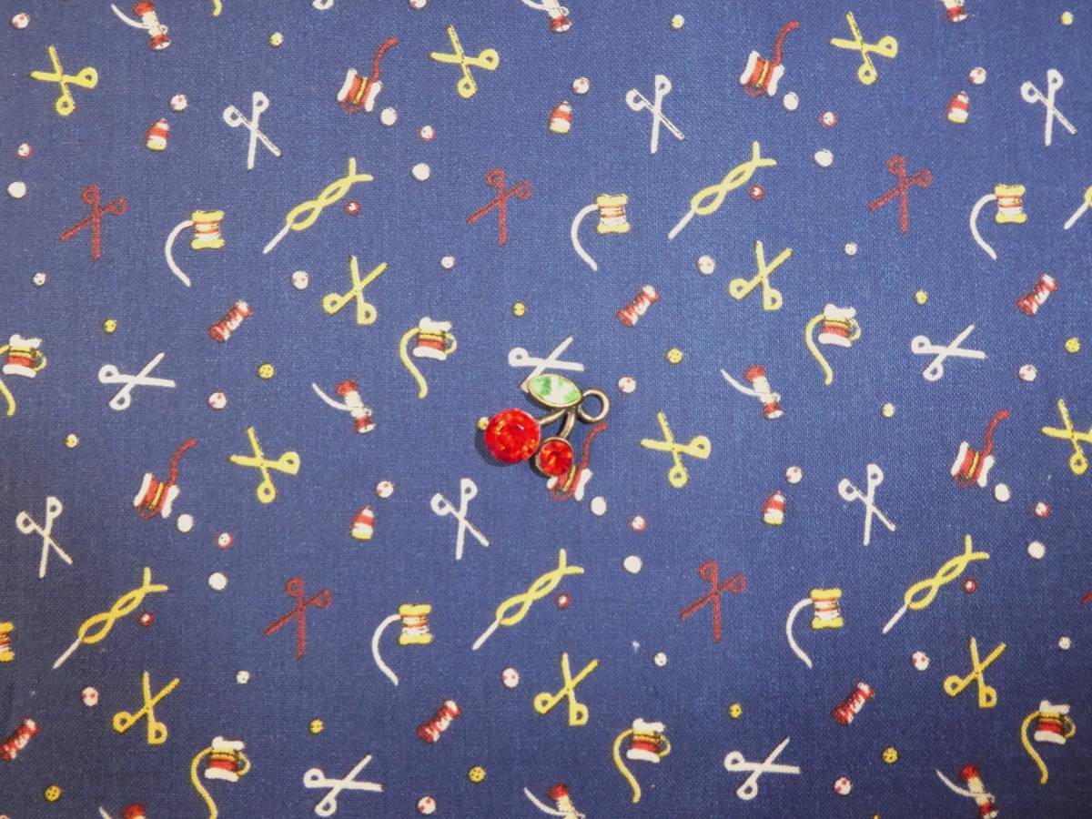 即決★USAレトロ30’s復刻裁縫柄ネイビー★benartexはさみ糸巻拍卖