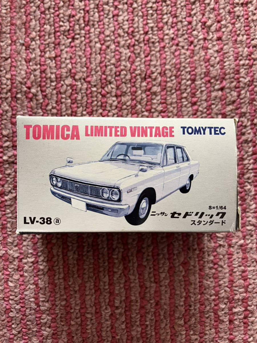 ☆トミカリミテッドヴィンテージ ニッサンセドリックスタンダード 未使用☆LV-38a 大都会part2 スタント用拍卖