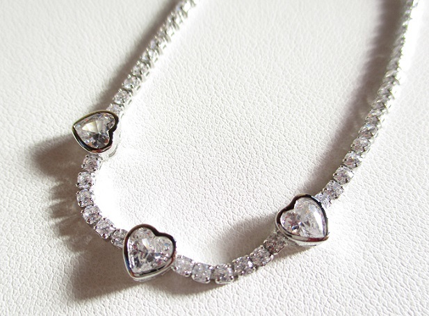 ◆WG キュービックジルコニア ブレスレット◆トリプルハート拍卖