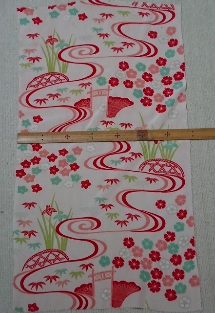K-09-1-2-C*62cm×35cm*錦紗*きんしゃ*和装小物*和装人形*はぎれ*古布*正絹*ハギレ*市松人形*リメイク素材*パッチワーク*細工*アンティーク拍卖