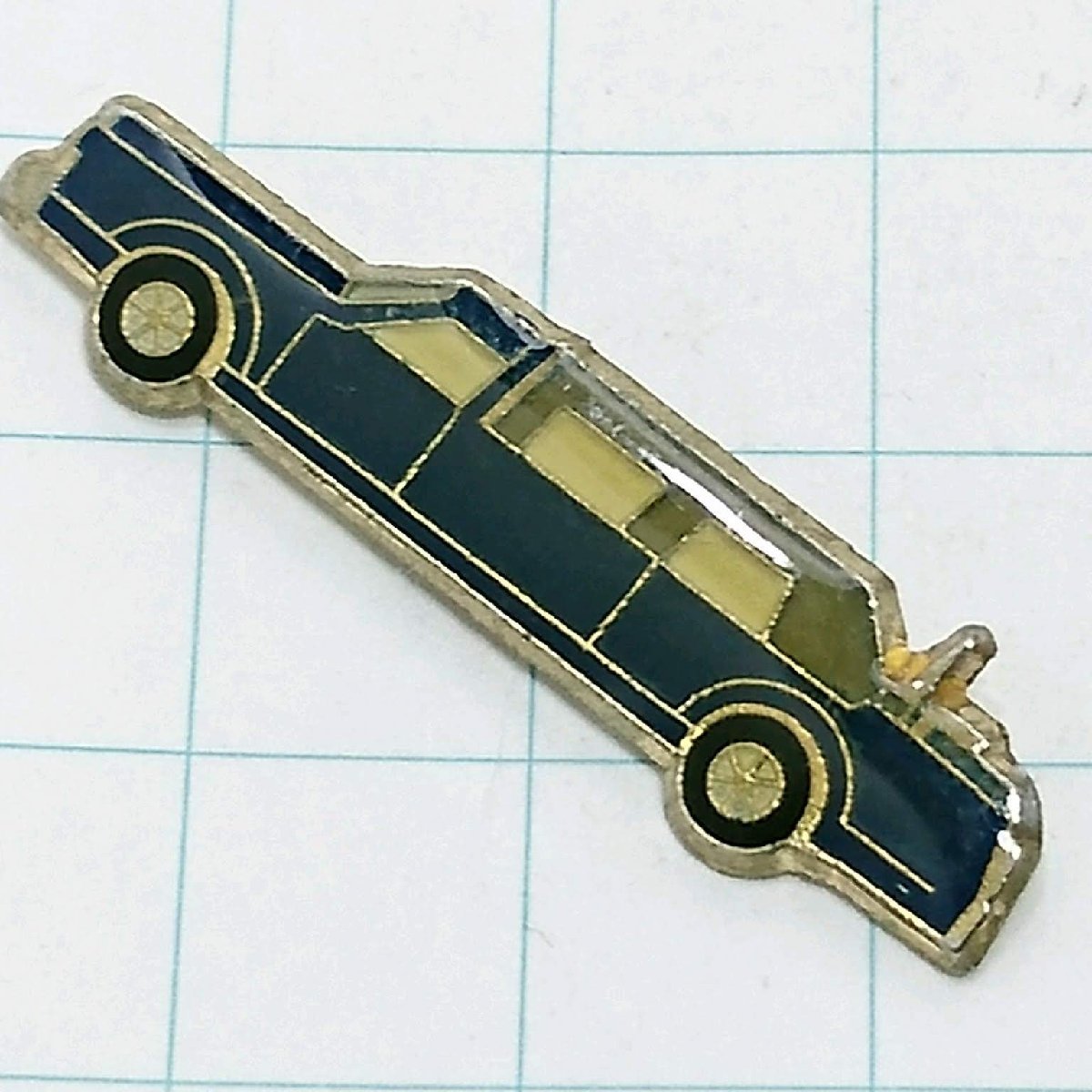 送料無料)レトロカー リムジン 自動車 ピンバッジ PINS ピンズ A15440拍卖