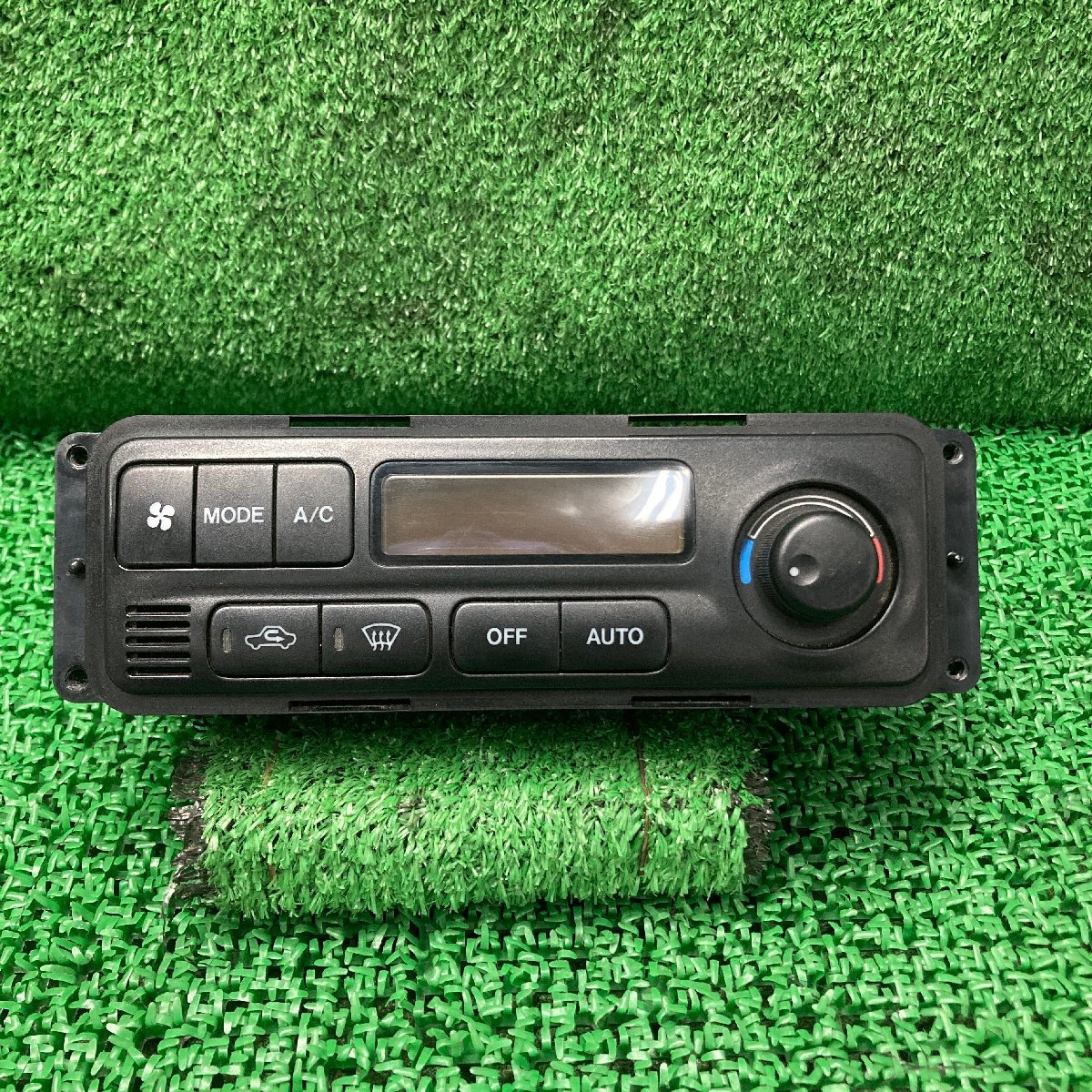 ♪♪kei HN21S エアコンスイッチ 95610-76G01(W1421)♪♪拍卖