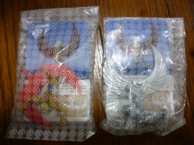 カバヤ 世界の神話 第1集 015 ガルダ 彩色版 シルバー 2種セット拍卖