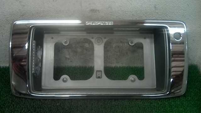 トヨタ JZS177 クラウン マジェスタ リア ナンバー ガーニッシュ 76801-30030 ★管270920拍卖