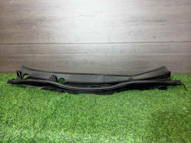 マツダ DE3FS デミオ フロントワイパー カウルトップ パネル カバー ★管286984拍卖