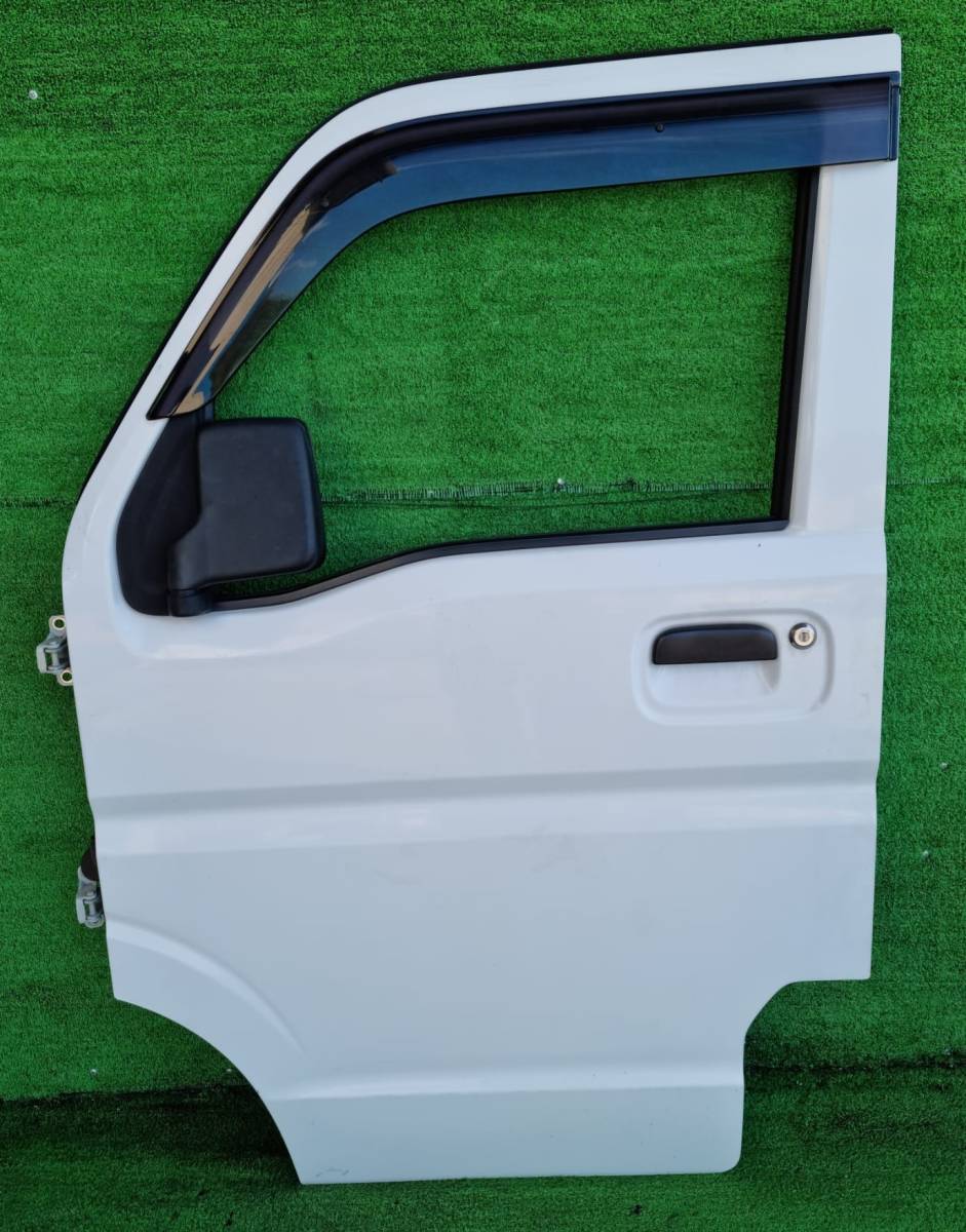 スズキ エブリイ DA17V フロントドア 左 (26U ホワイト)拍卖