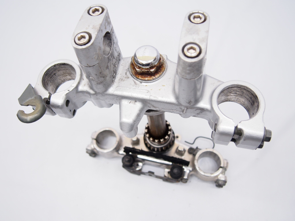 セロー225純正ステムsetトップ.アンダーブラケットDG08J.4JG.3RWお探しの方にどうぞ拍卖