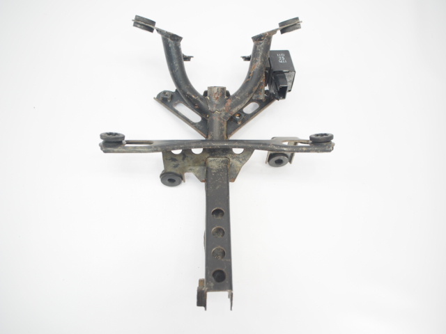 純正アッパーステー アッパーカウル マウント ステー ブラケット 大ゆがみ無し 交換 ベースにど拍卖