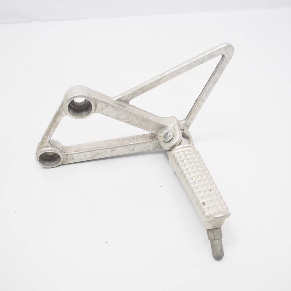 割れ無!! VFR400R VFR400Z NC21 純正ステップ左 ホルダー ステッププレート ML0拍卖