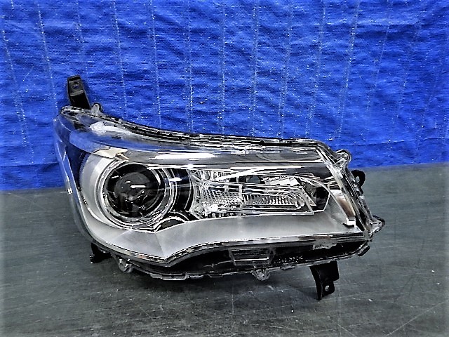 4140 デイズ ハイウェイスター B21W 右ライト HID W1048 良品拍卖
