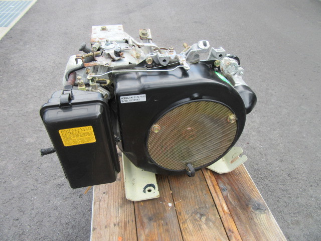 ミツビシ乗用田植え機 LV4搭載ガソリンエンジン GM231PE 中古拍卖