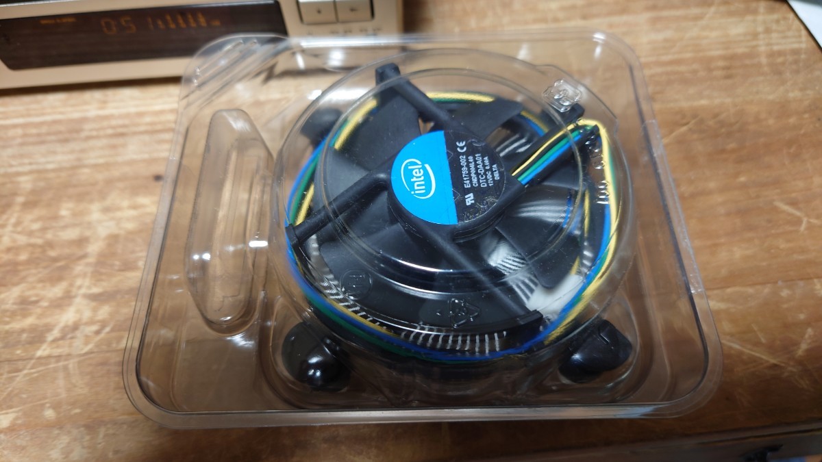Intel 純正 CPU クーラー ファン DELTA DTC-DAA01 E41759-002 12VC 0.60A 未使用?保証なしジャンク拍卖